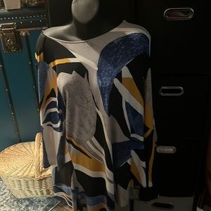 Alfani Woman Tunic beautiful Colors no tag size 2X